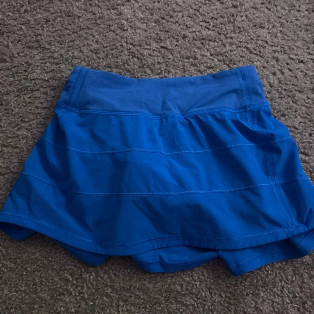 lululemon athletica Vibrant Blue Women's Skort - Picture 1 of 1